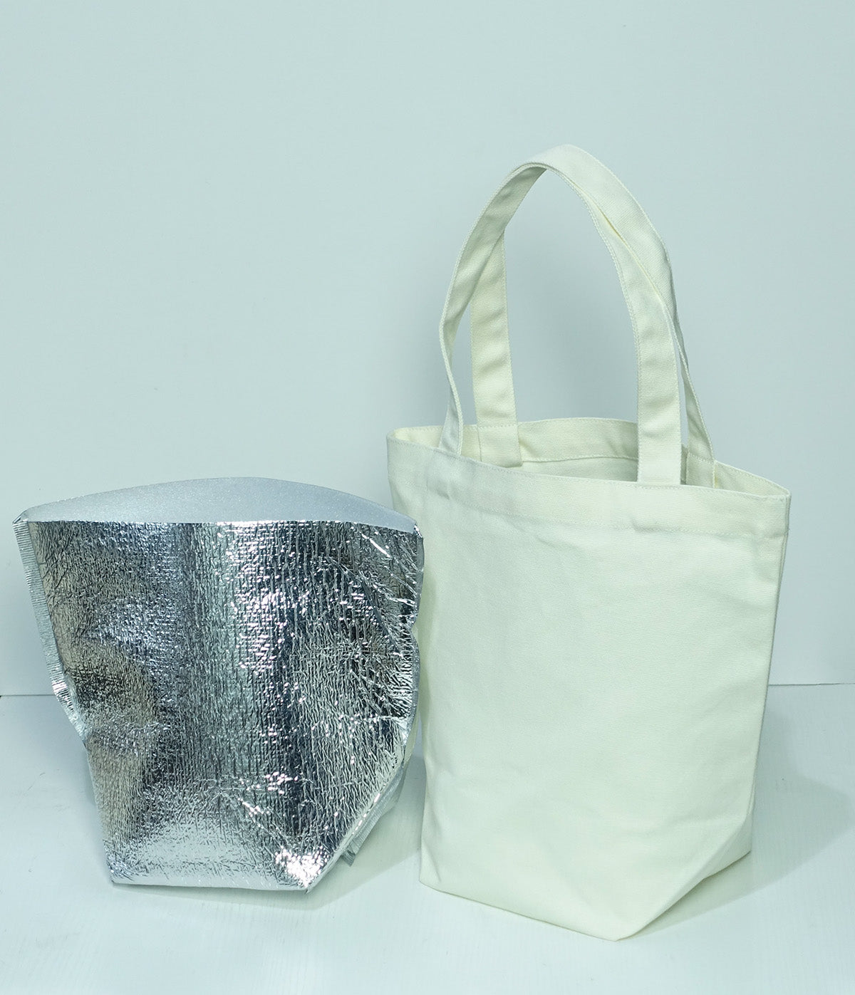 Chess Piece Bucket Canvas Bag - Handheld Shopping Bag with Insulated Liner for Bento