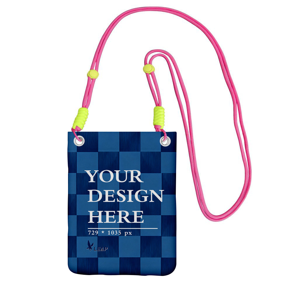 Carry a mobile phone bag diagonally