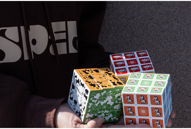 3x3 Magic Cube for Kids - Chess Design, Educational Puzzle Toy, Creative & Stylish Look