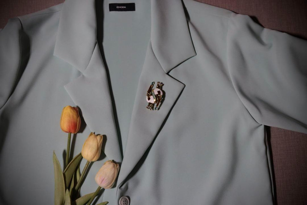 Chess Themed Creative Brooch